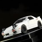 Hobby Japan 1/64 mazda rx-7 fc3s initial d vs kyoichi sudowith ryosuke takahashi figure, white