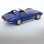 KK Scale 1/18 1972 chevrolet corvette c3, blue metallic - Image 3