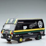 OTTOMOBILE 1/18 1978 volkswagen lt35 with golf gti mk1 gr.2 *resin series*, black/green/yellow - Image 5