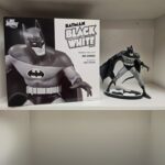 Batman: Black and White Resin Statue by Jim Aparo DC limited edition of /3300 NIB - Image 2