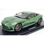 GT Spirit 1/18 2023 aston martin db12  *resin series*, green