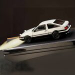 Hobby Japan 1/64 toyota sprinter trueno ae86/ initial d engine mounted model with keisuke takahashi, - Image 2
