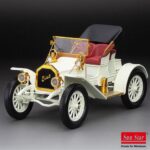 SunStar 1/18 1908 buick model 10, white/gold