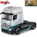 Maisto 1/64 mercedes benz actros 1851 mp4 giga space *pull back*, silver/black/turquoise