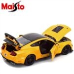 Maisto 1/18 2020 ford mustang shelby gt500, yellow/black - Image 3
