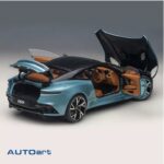 AUTOART 1/18 aston martin dbs superleggera, caribbean blue pearl - Image 2