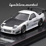 Ignition 1/64 mazda rx-7 fc3s re amemiya, white with black hood