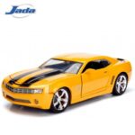 JADA 1/24 2006 chevrolet camaro *bumblebee transformers* with coin, yellow/black - Image 2