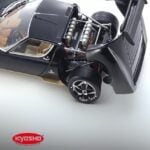 Kyosho 1/18 lamborghini miura svr, black/gold - Image 5