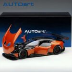 AUTOART 1/18 aston martin vulcan, madagascar orange - Image 2