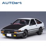 AUTOART 1/18 toyota sprinter trueno ae86 “project d”, white/black