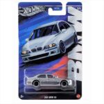 Mattel Hot Wheels Silver Series: 2001 Bmw M5 Vehicle JBY58