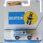 Hotwheels 1/64 Premium Pop Culture Bilstein Land Rover Defender Hard Top 2/5 - Image 2