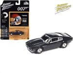 Johnny Lightning 1/64 Silver screen machines diorama 1987 Aston Martin V8 Black
