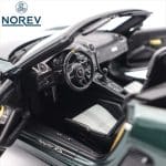 NOREV 1/18 2023 porsche 718 spyder rs, forest green - Image 4