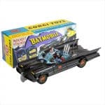 Corgi 1/43 BATMAN - BATMOBILE WITH BATMAN AND ROBIN FIGURES - BLACK
