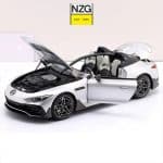 NZG MERCEDES BENZ 1/18 GT AMG PRO 2025 - Image 5